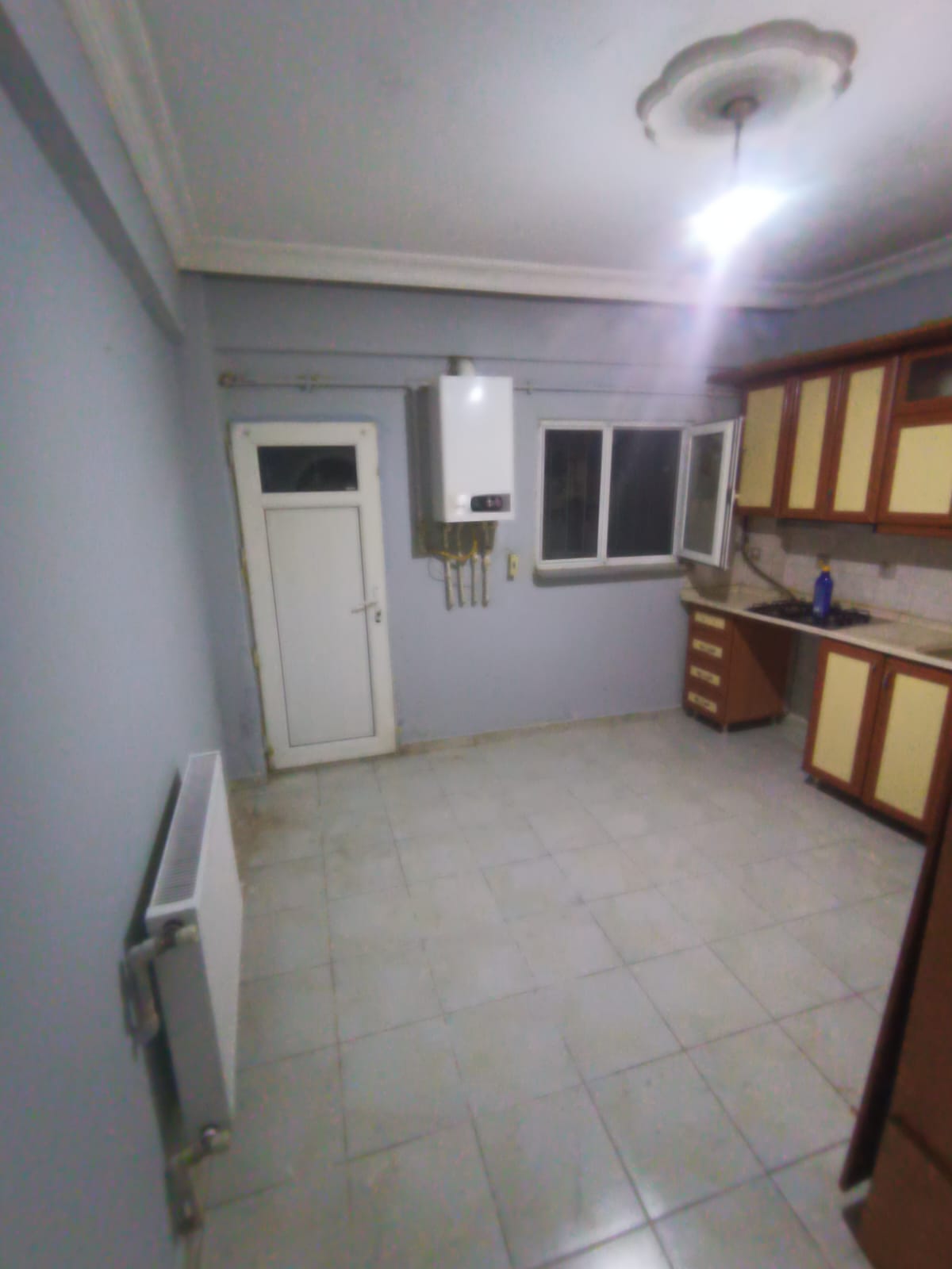 Sisli de müstakil girişli kiralik 2+1 - Görsel 5