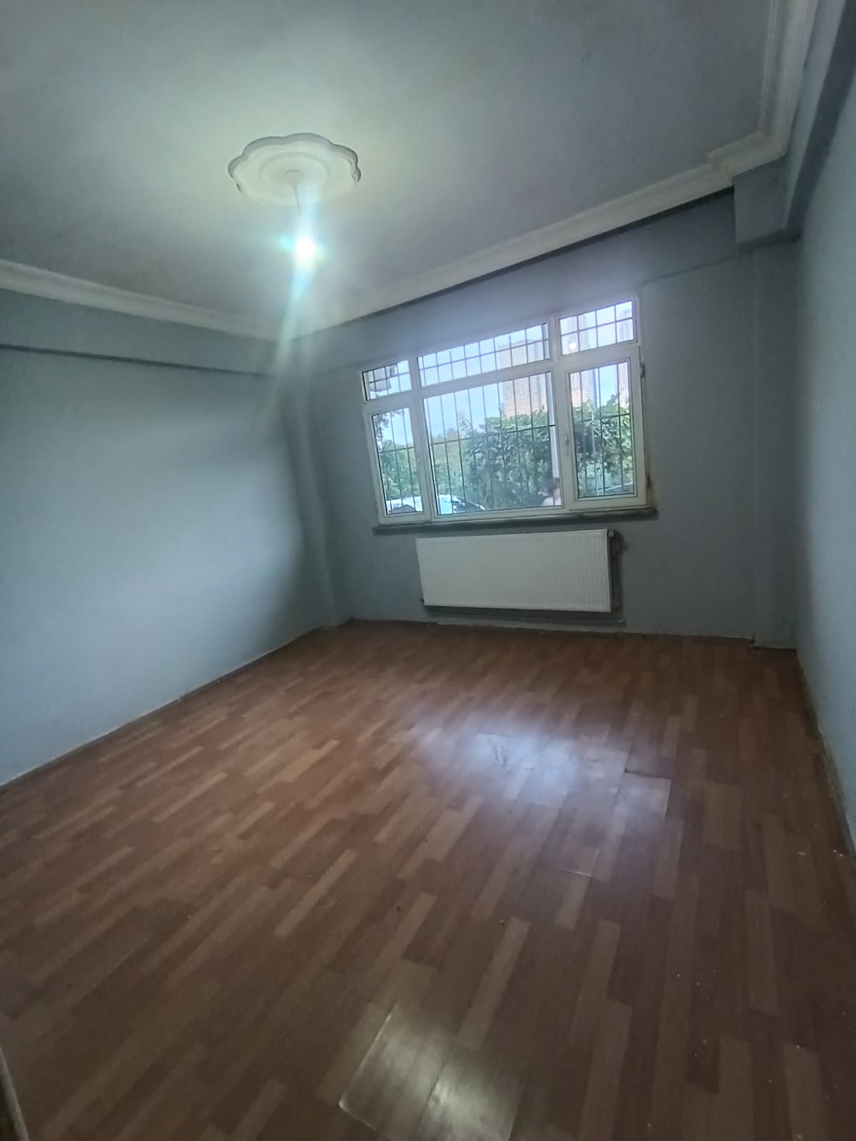 Sisli de müstakil girişli kiralik 2+1 - Görsel 6